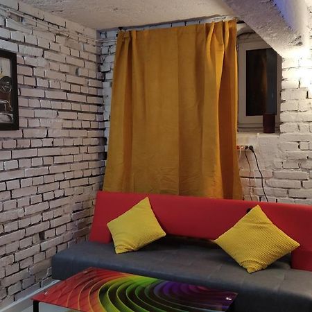 קרקוב Cosy Dungeon Double Room With Ac מראה חיצוני תמונה