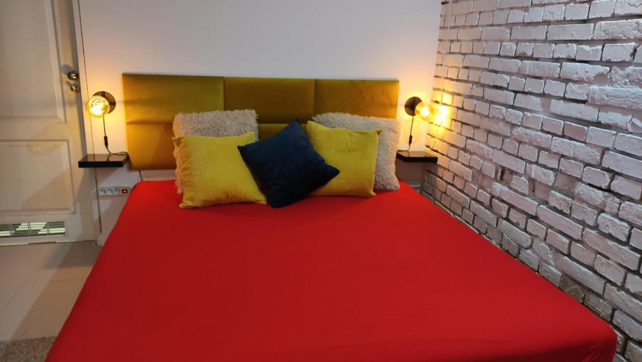 קרקוב Cosy Dungeon Double Room With Ac מראה חיצוני תמונה